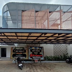 Urbanview Hotel Subali Purwokerto